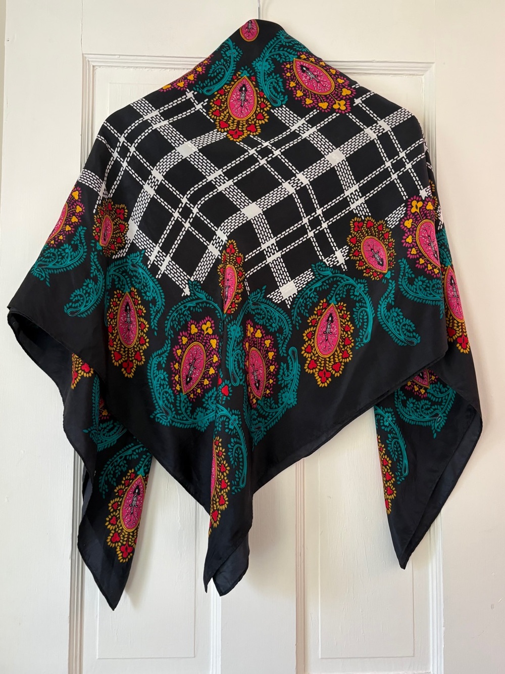 Diane Von Furstenberg Vintage Silk Scarf - Picture 3 of 11